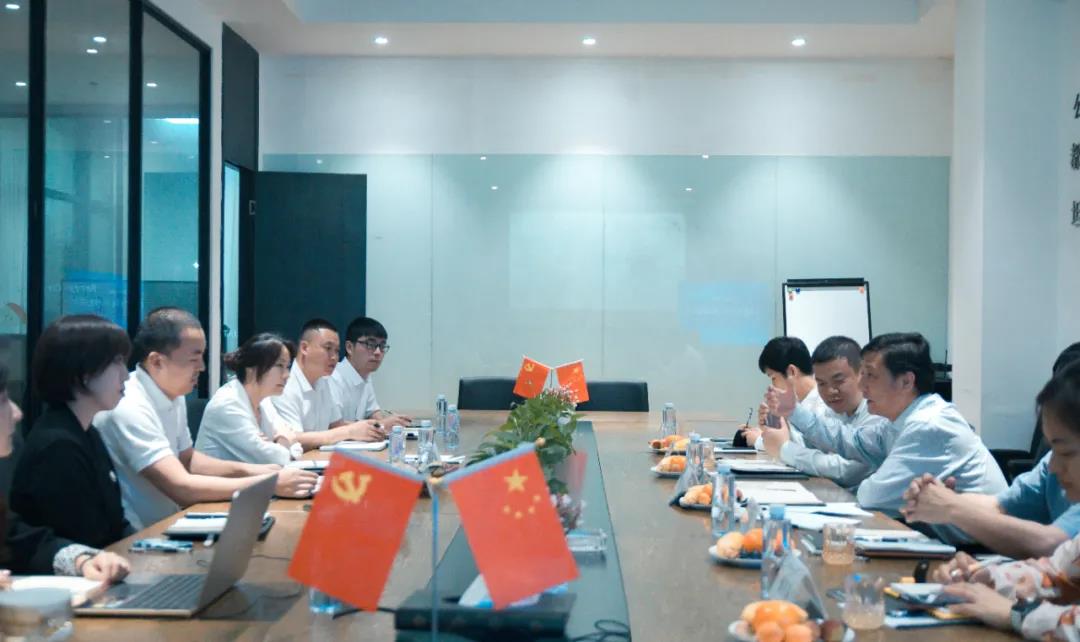 89a027e74fb31216d776becf7dfd6e9e